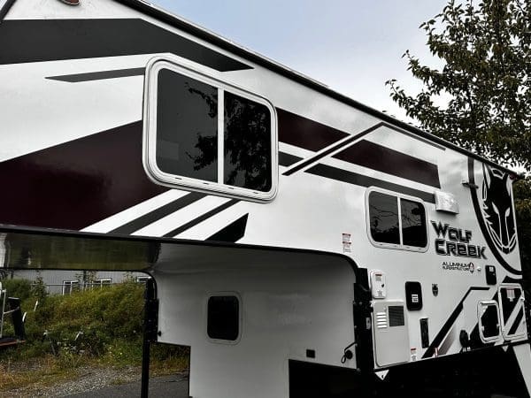 2025 Wolf Creek 850 LONGBED - Image 5