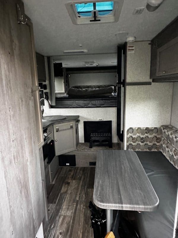 2025 Wolf Creek 850 LONGBED - Image 8