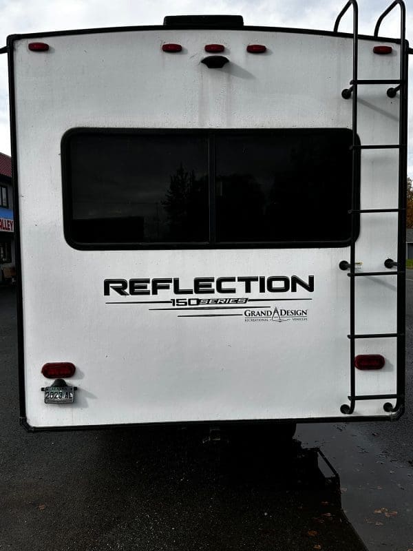 2022 GRAND DESIGN REFLECTION 150 SERIES 260RD - Image 4